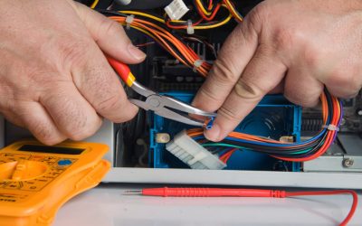 Prevent Power Outages at Home by Contacting an Emergency Electrician in Tampa, FL
